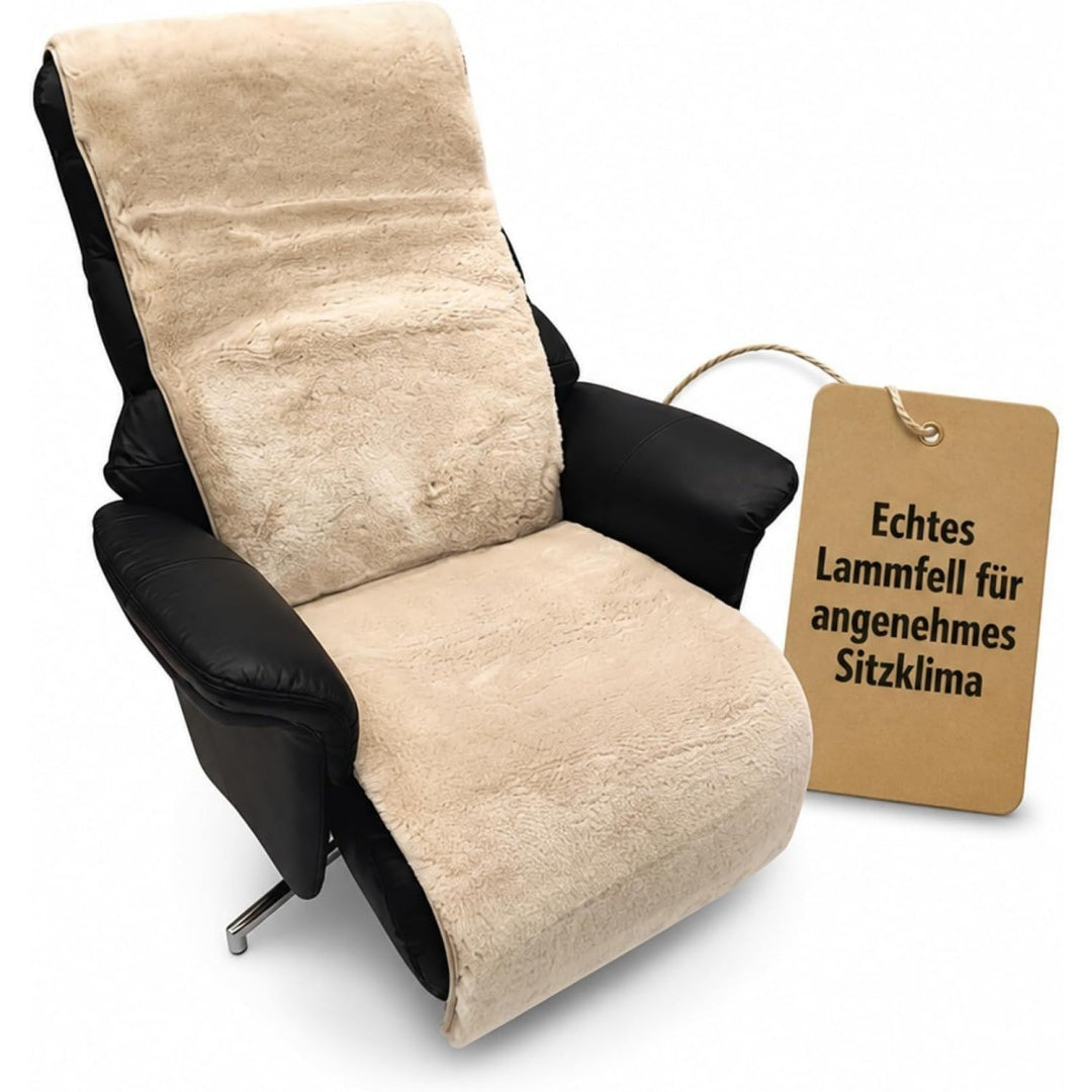 Poltrona confortevole con poggiapiedi con braccioli beige